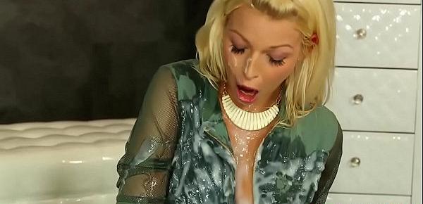  Glam slut sperm drenching